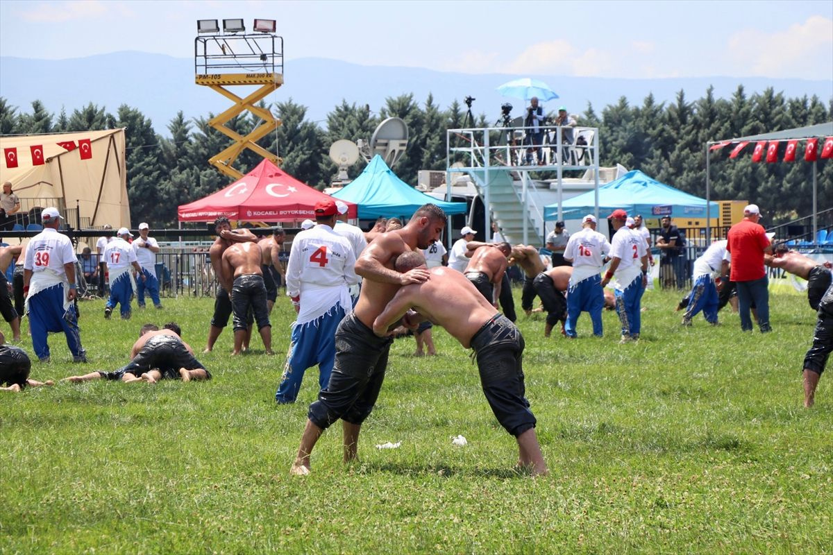 15. Sekapark Altın Kemer Yağlı Güreşleri başladı