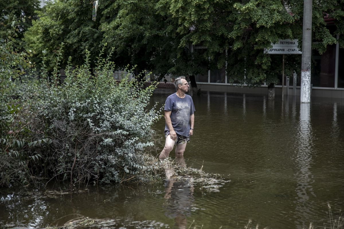 Ukrayna'da durum fena!  Baraj yıkıldı sular altında kaldı