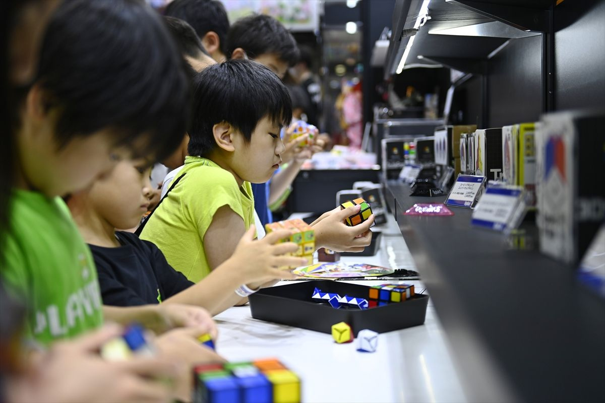 Bu devirde çocuk olmak vardı... Japonya'daki Tokyo Oyuncak Fuarı sona erdi
