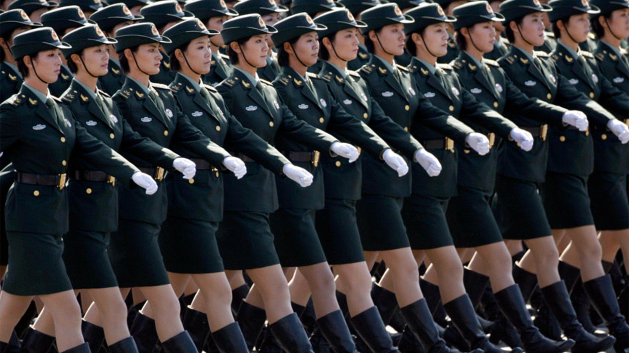 Çin ordusundan kadın asker kararı