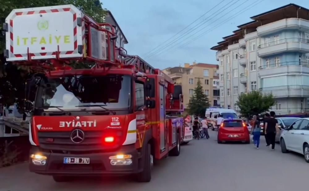 Aksaray'da acı olay! Kayıp oğlunu tavan arasında hortuma asılı halde buldu