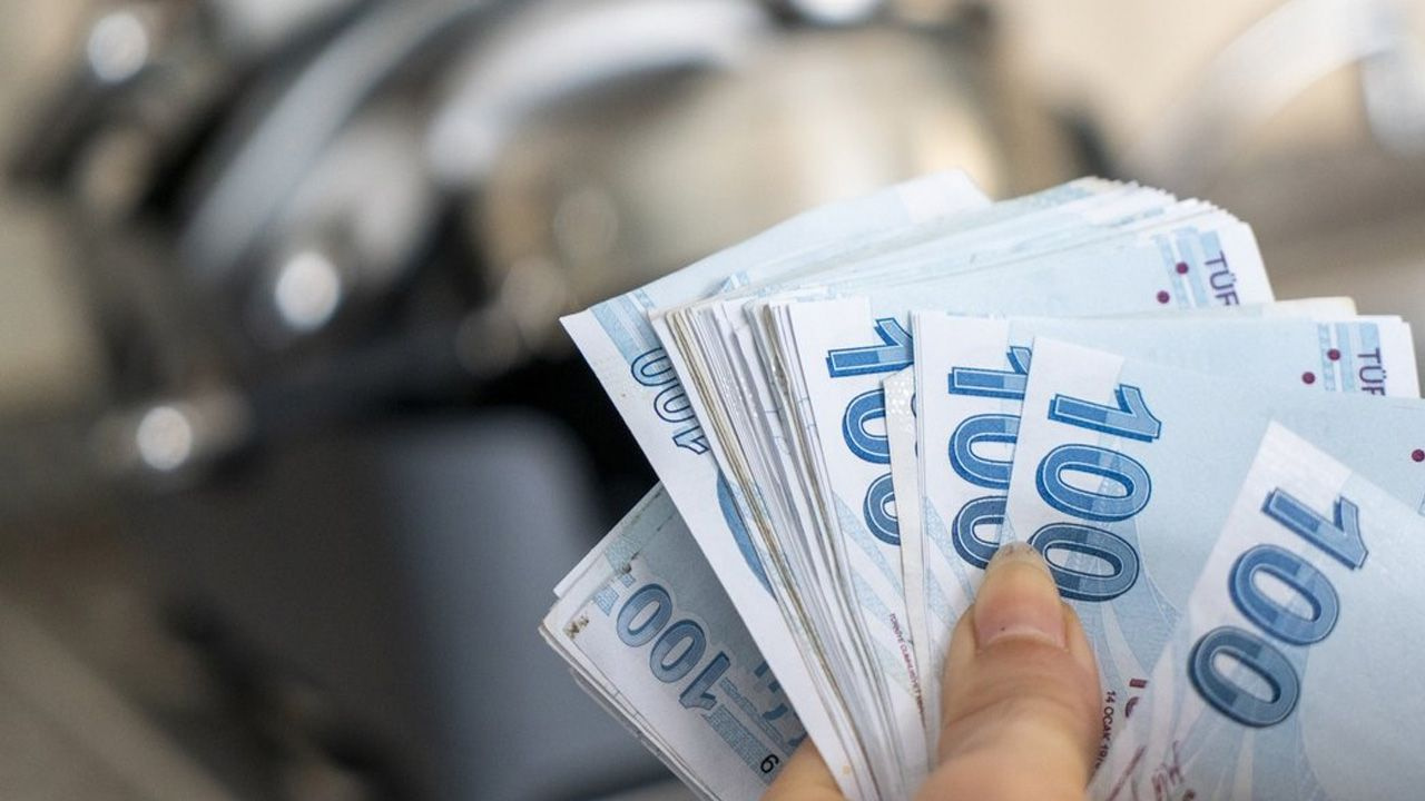 Yeni asgari ücret belli oluyor! Cumhurbaşkanı Erdoğan açıklayacak ne kadar zam gelecek?