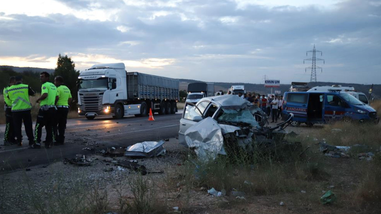 Gaziantep'te zincirleme kaza: 3 ölü, 5 yaralı