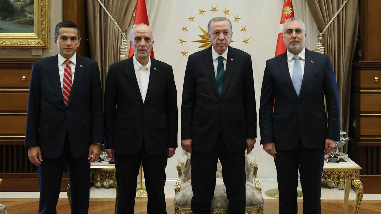 Beştepe'de asgari ücret buluşması: Erdoğan, TİSK ve Türk-İş başkanlarını kabul etti!