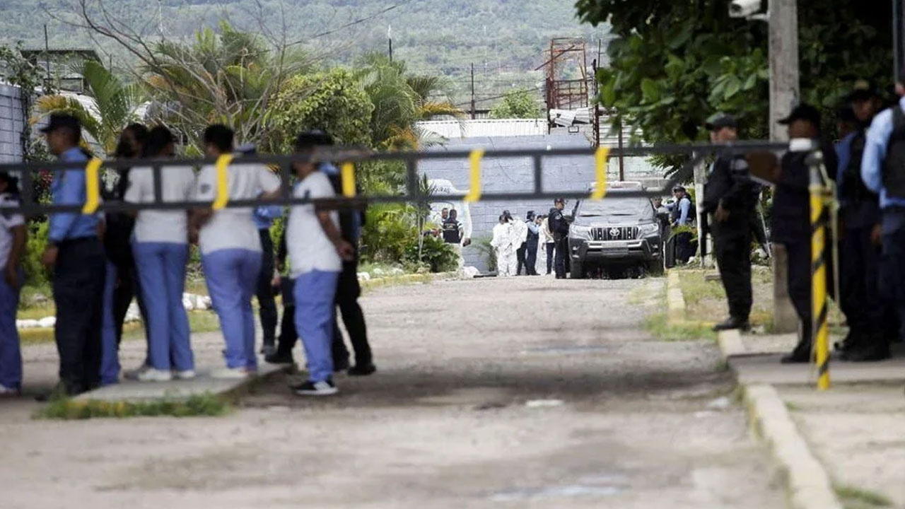 Honduras'ta kadın hapishanesinde isyan: 41 kişi öldü!