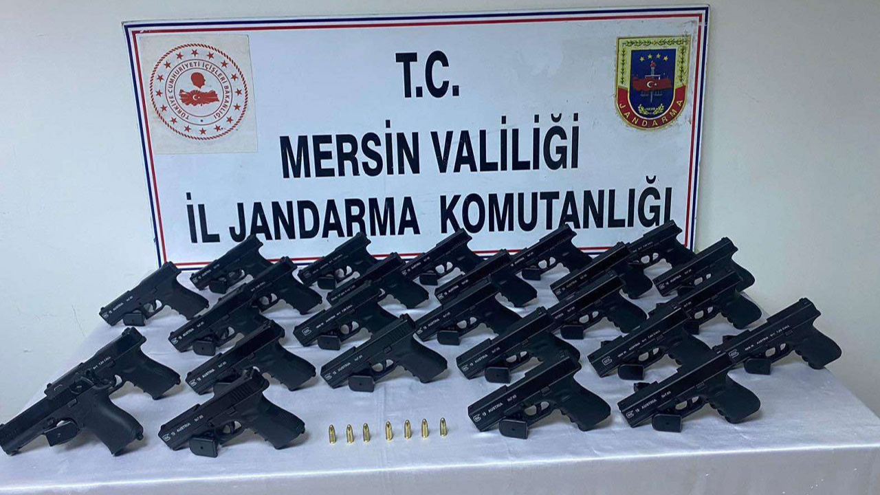 Mersin'de silah kaçakçılığı operasyonunda yakalanan 4 zanlı tutuklandı