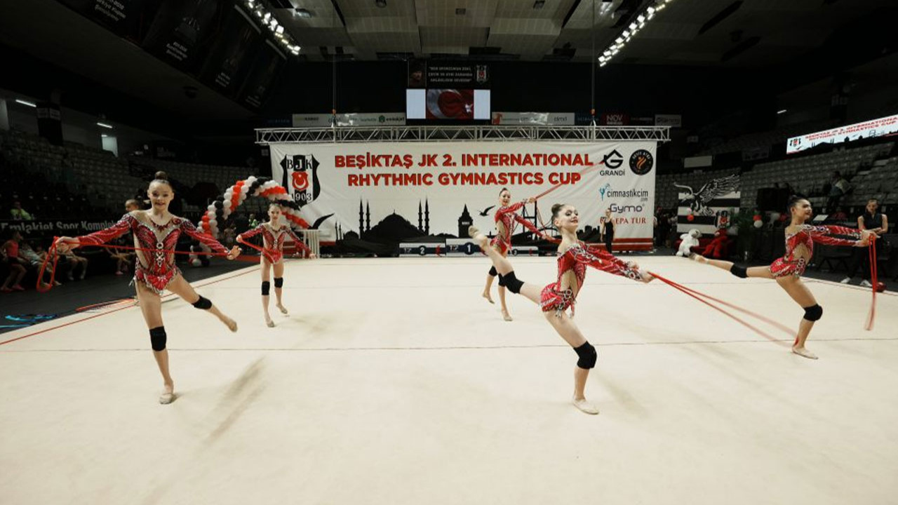 Beşiktaş JK 2. Uluslararası Ritmik Jimnastik Şampiyonası başladı
