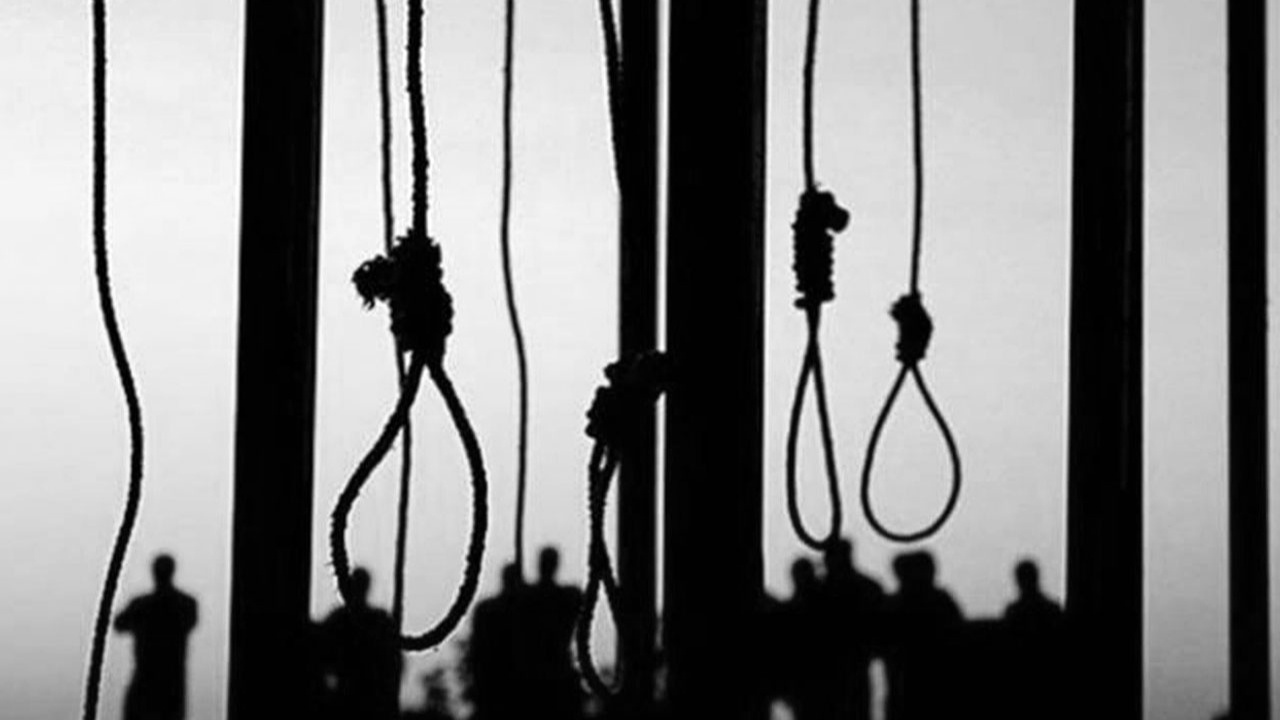 İran’da "silahlı soygun" suçundan yargılanan 5 kişi idam edildi!