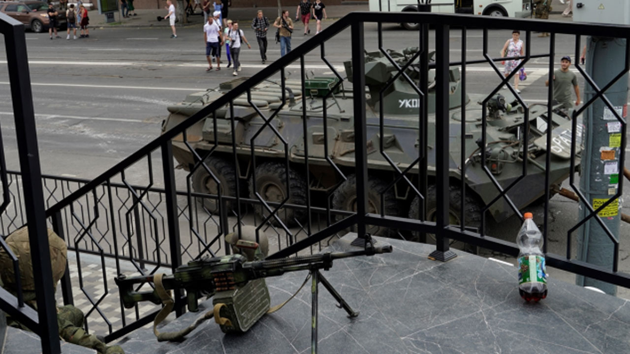 Moskova'da terörle mücadele rejimi! Belediye Başkanı 'sokağa çıkmayın' dedi