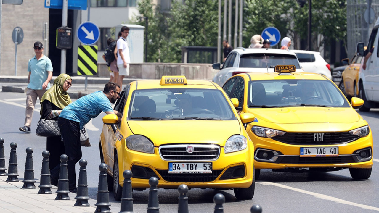 İstanbul'un "taksi sorunu" kangrene dönüşüyor!