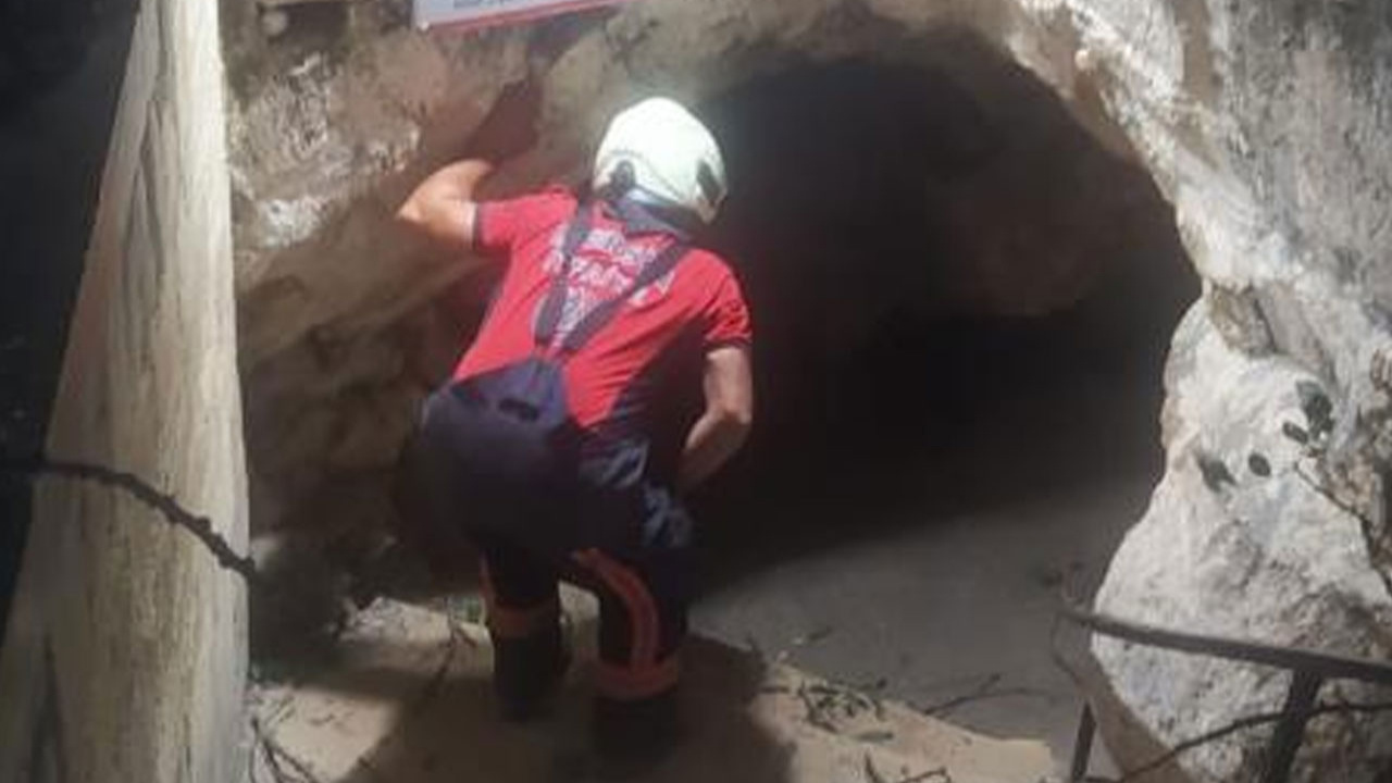 Mersin'de 3 kişi Eshab-ı Kehf mağarasında mahsur kaldı