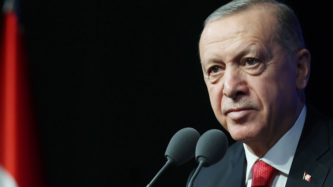 Cumhurbaşkanı Erdoğan'dan Galatasaray'a tebrik mesajı