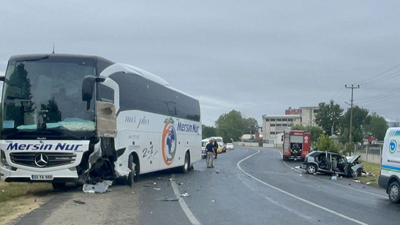 Tekirdağ'da yolcu otobüsüyle otomobil çarpıştı: Sürücü öldü, 3 kişi yaralandı!