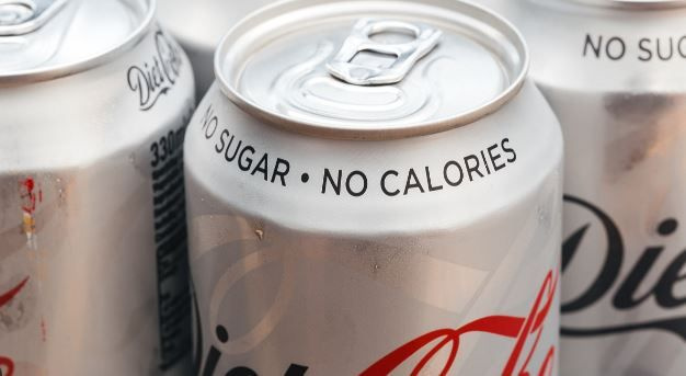 Marketlerde satılıyor, kanser yapıyor! DSÖ'nün 'kanserojen' ilan edeceği 'aspartam' hangi ürünlerde var