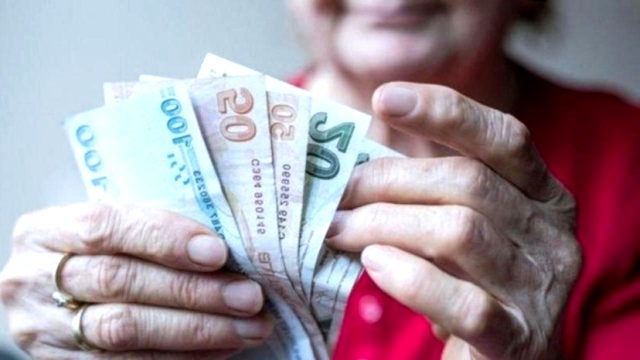 Memur ve emekli zammı ile ilgili son dakika kulis bilgisi! En düşük emekli maaşı 8.500 TL! Kademeli zamda kim ne kadar alacak?