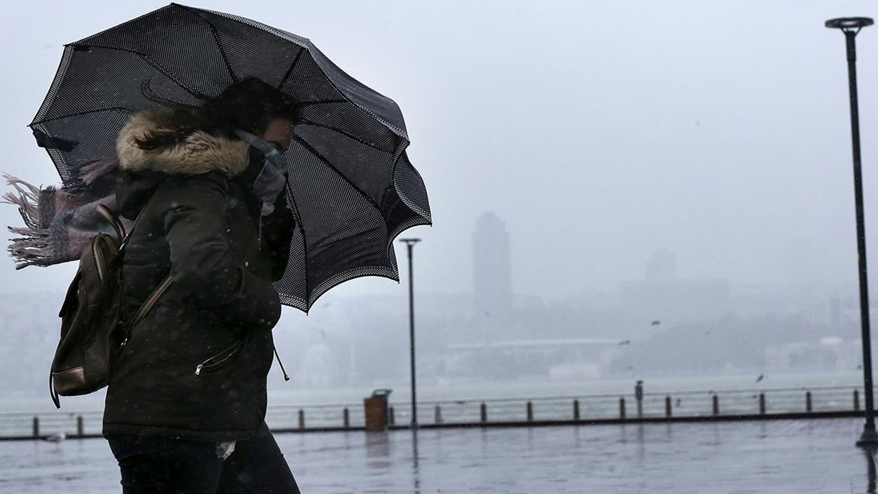 Meteoroloji'nin "Oraj" uyarısı! Uzman isim il il sayıp saat verdi... Peş peşe kritik uyarılar