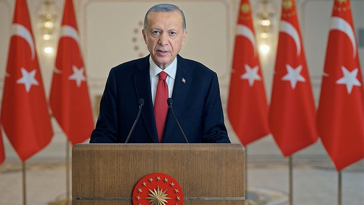Cumhurbaşkanı Erdoğan'dan Kızılay mesajı: Kızılay mensupları sorumluluklarının farkında olmalı