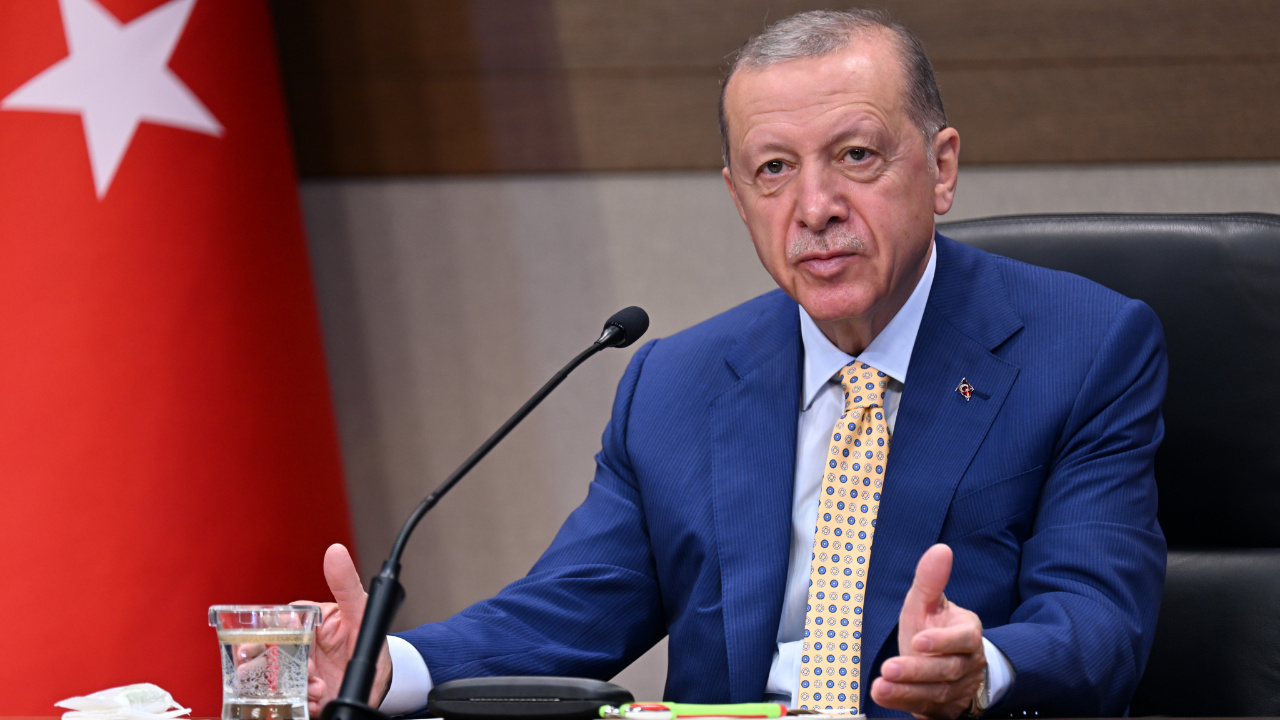 Cumhurbaşkanı Erdoğan NATO Zirvesi öncesi net konuştu: Türkiye'nin AB'de önün açın İsveç'in önünü açalım