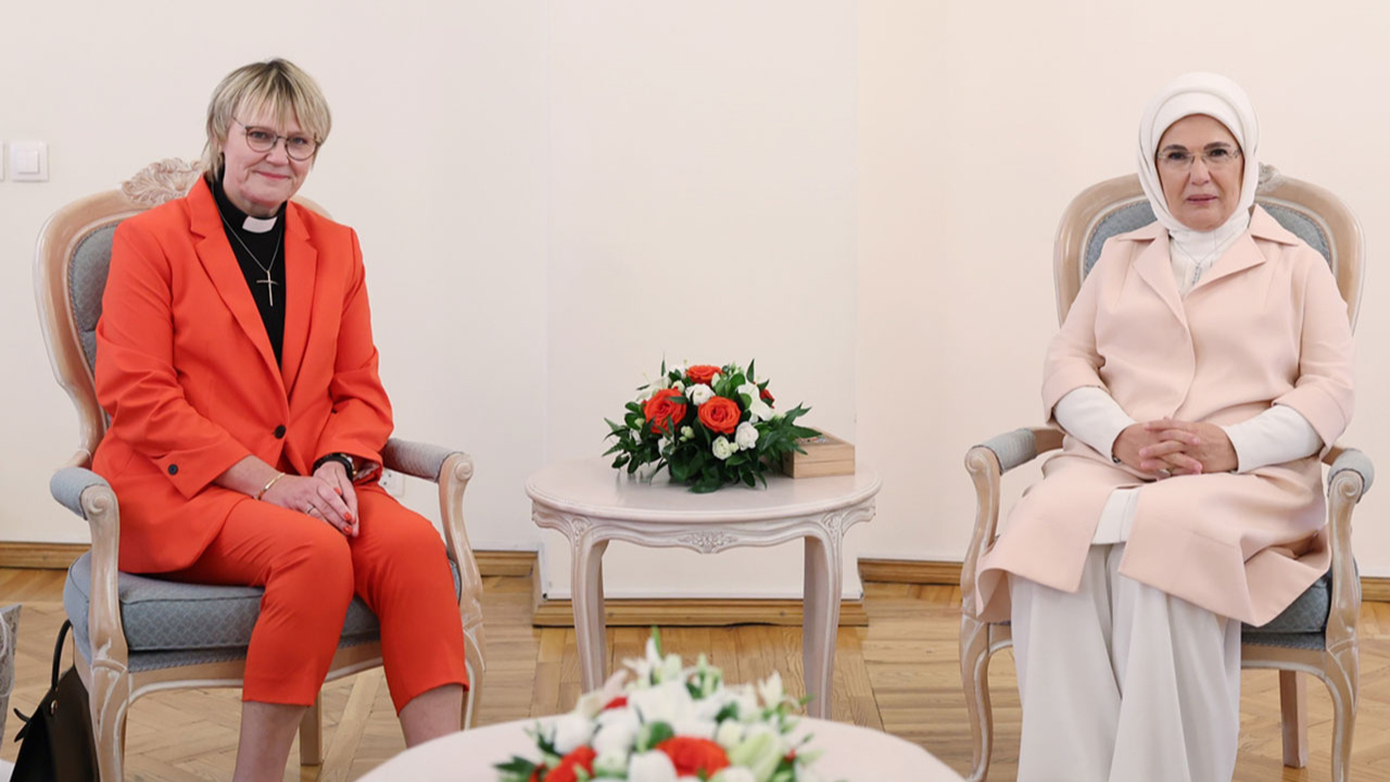 Emine Erdoğan, İsveç Başbakanı Kristersson'un eşi Birgitta Ed ile görüştü