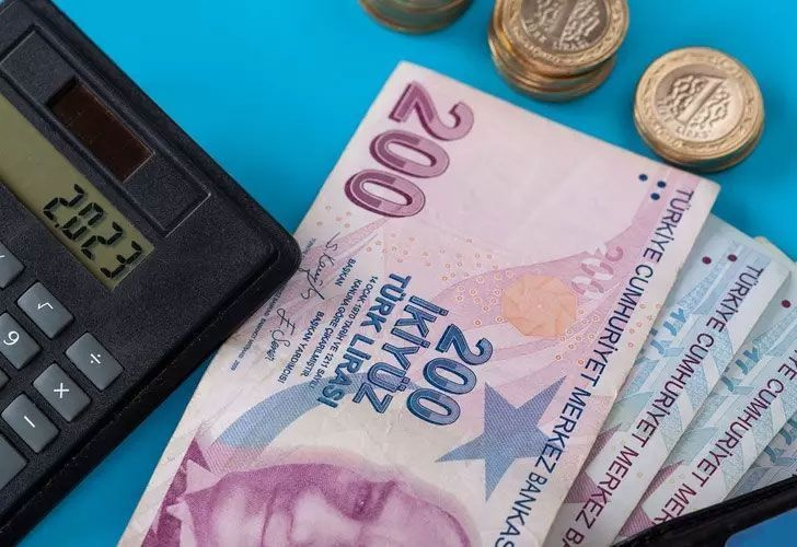 Emekli maaşı kesinleşti! Kök maaşına göre hangi emekli kaç lira maaş alacak? İşte kuruşu kuruşuna hesap...