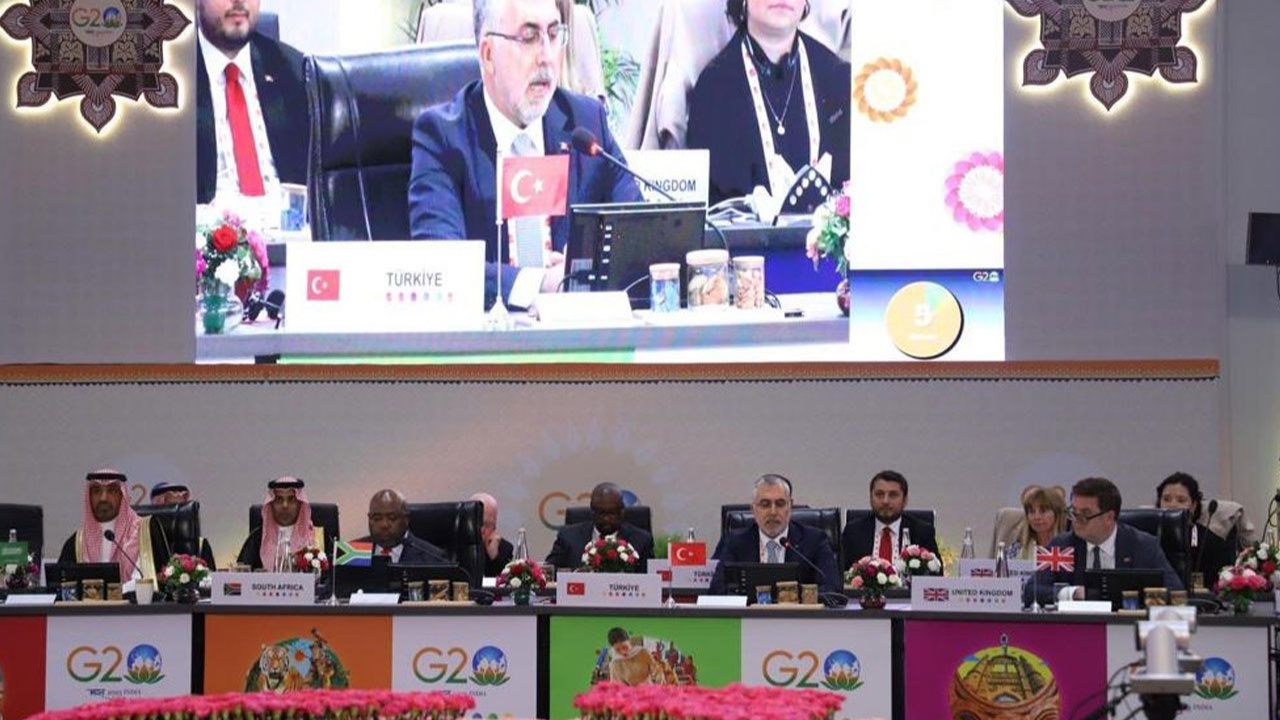 Çalışma ve Sosyal Güvenlik Bakanı Vedat Işıkhan, G20 toplantısına katıldı
