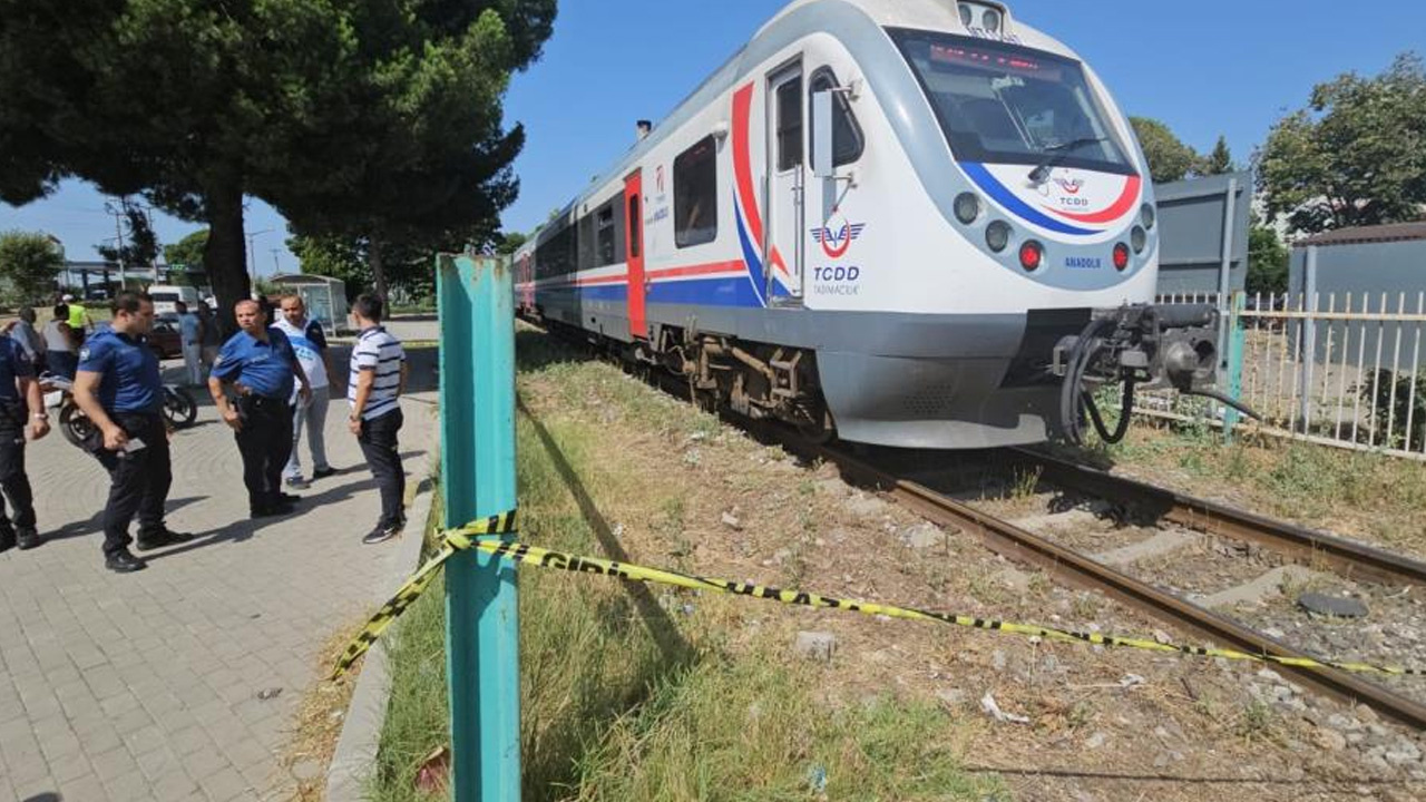 Aydın'da trenin çarptığı adam hayatını kaybetti, yakınları sinir krizleri geçirdi