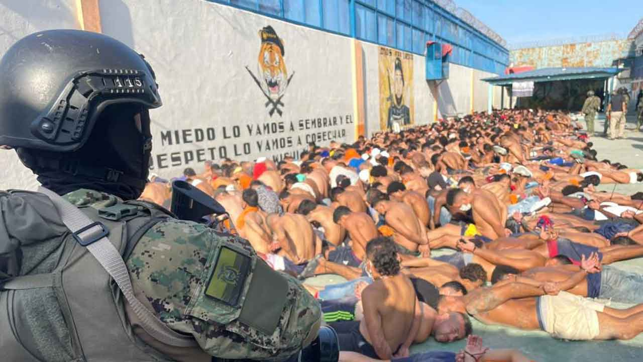 Ekvador'da hapishane isyanı: 18 ölü, 11 yaralı