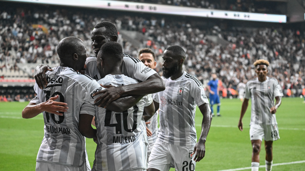 Beşiktaş, sahasında Arnavutluk temsilcisi Tirana'yı 3-1 mağlup etti