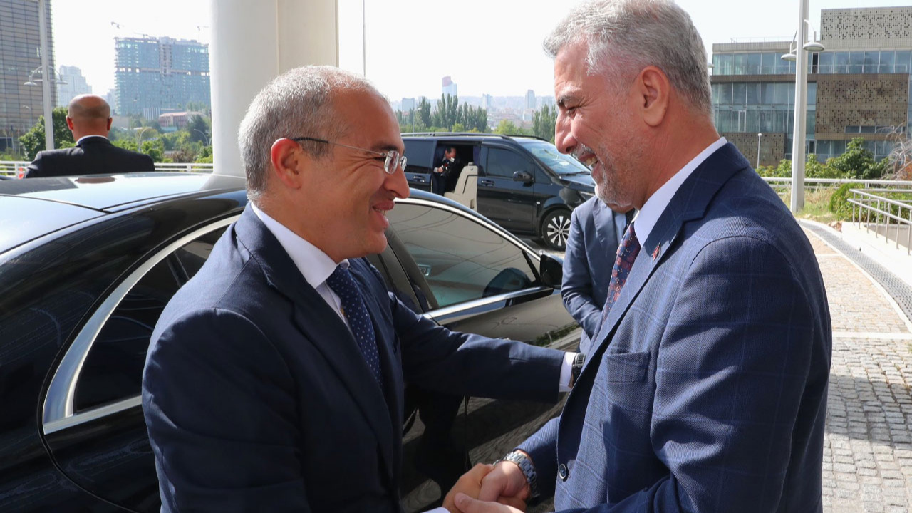 Ticaret Bakanı Ömer Bolat, Azerbaycan Ekonomi Bakanı ile buluştu!