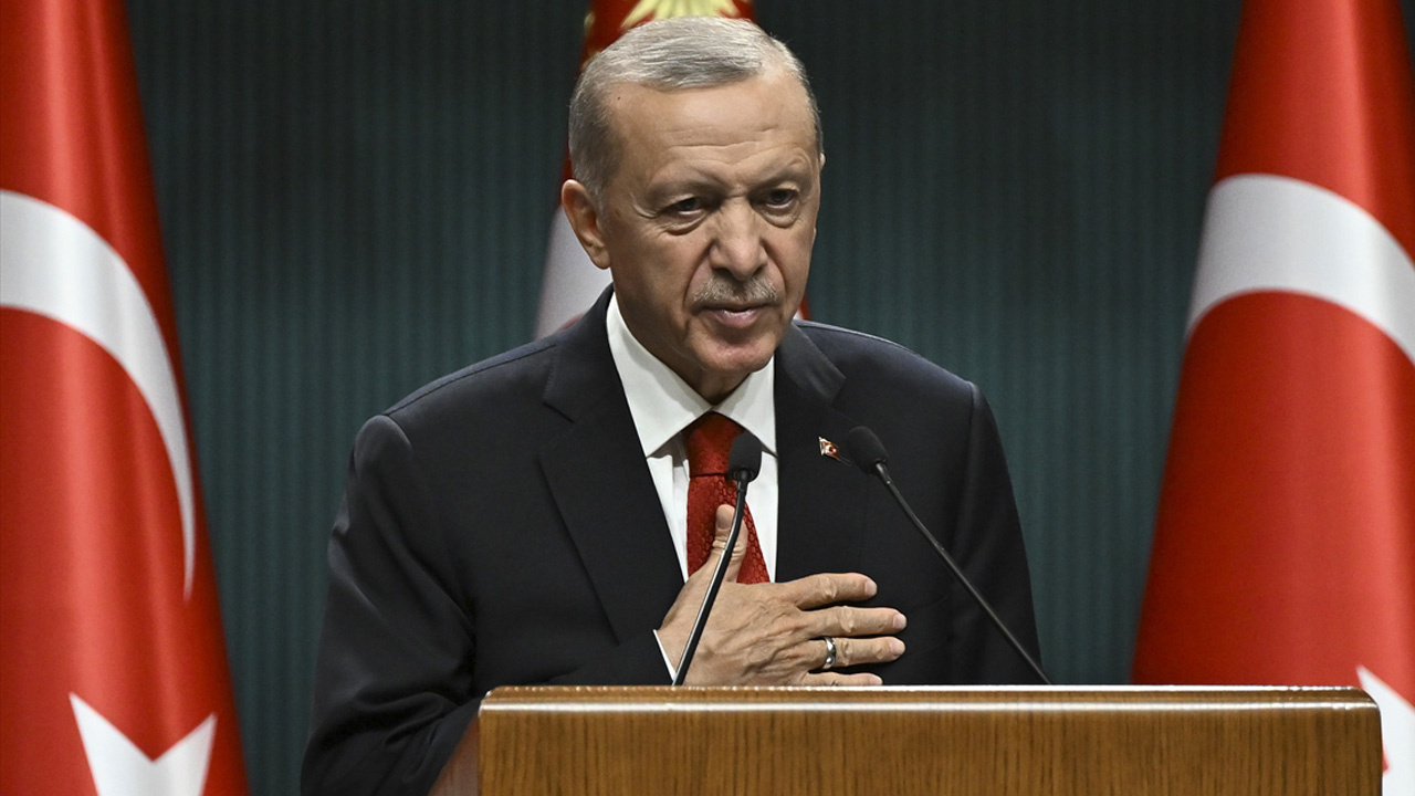 Cumhurbaşkanı Erdoğan'dan aşure günü ve Muharrem ayı paylaşımı