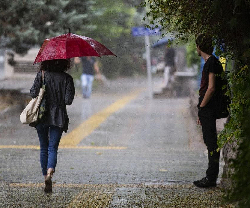 Eyyam-ı bahur öncesi Meteoroloji İstanbul dahil 17 şehirde alarm verdi! Sağanak bekleniyor