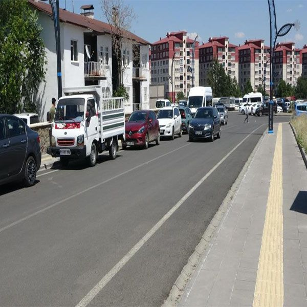 Eyyam-ı bahur Bingöl'ü yaktı kavurdu! Caddeler sokaklar boşaldı, tek bir insan kalmadı