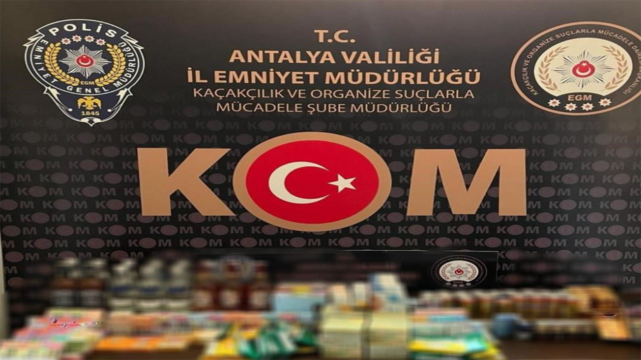 Antalya'da kaçakçılara depo baskını! 2 milyon 600 bin makaron ve 8 bin litre sahte içki yakalandı