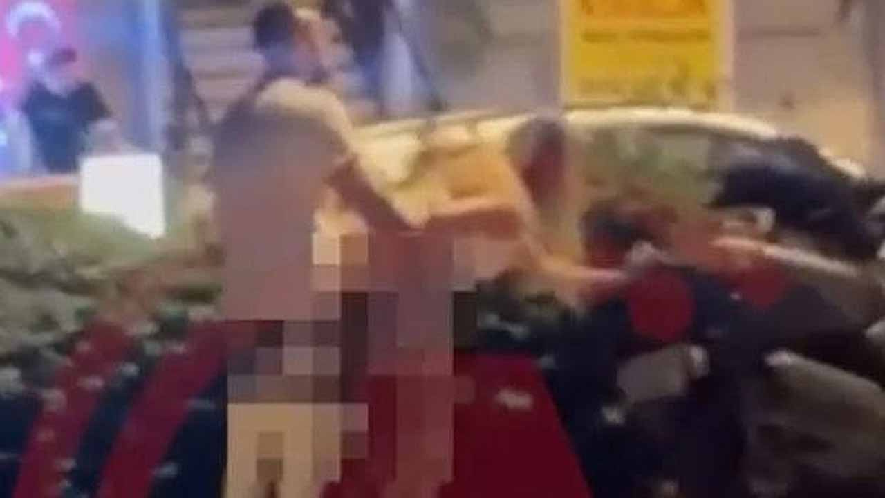 Alanya'da rezalet görüntü! Sokak ortasında cinsel ilişkiye girdiler