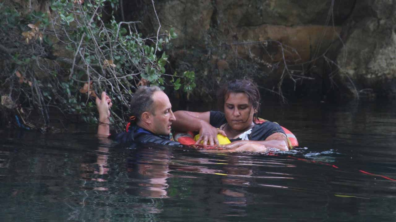 Genç kadın kendini buz gibi suyun içinde buldu! Tepki gösterdiler: Ne işin vardı kızım orada