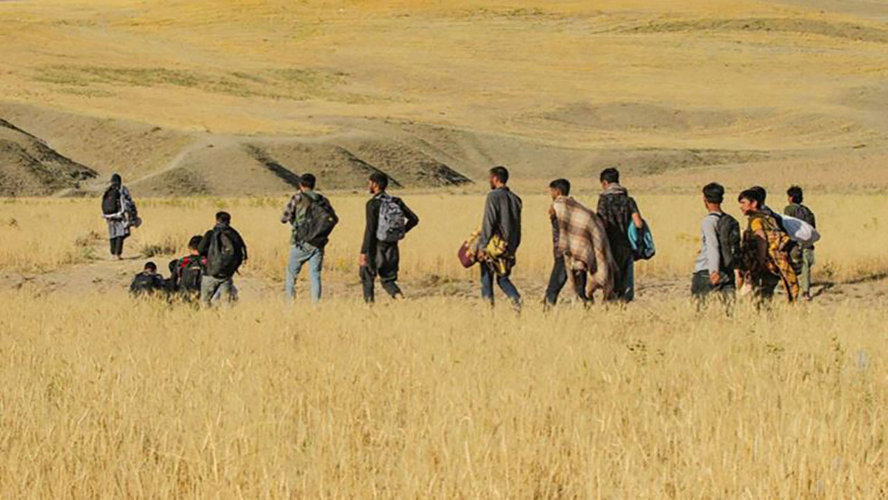 Kaçak göçmenlere geçit verilmiyor! Suriye'den yasa dışı yollarla geçmeye çalışan 5 kişi yakalandı