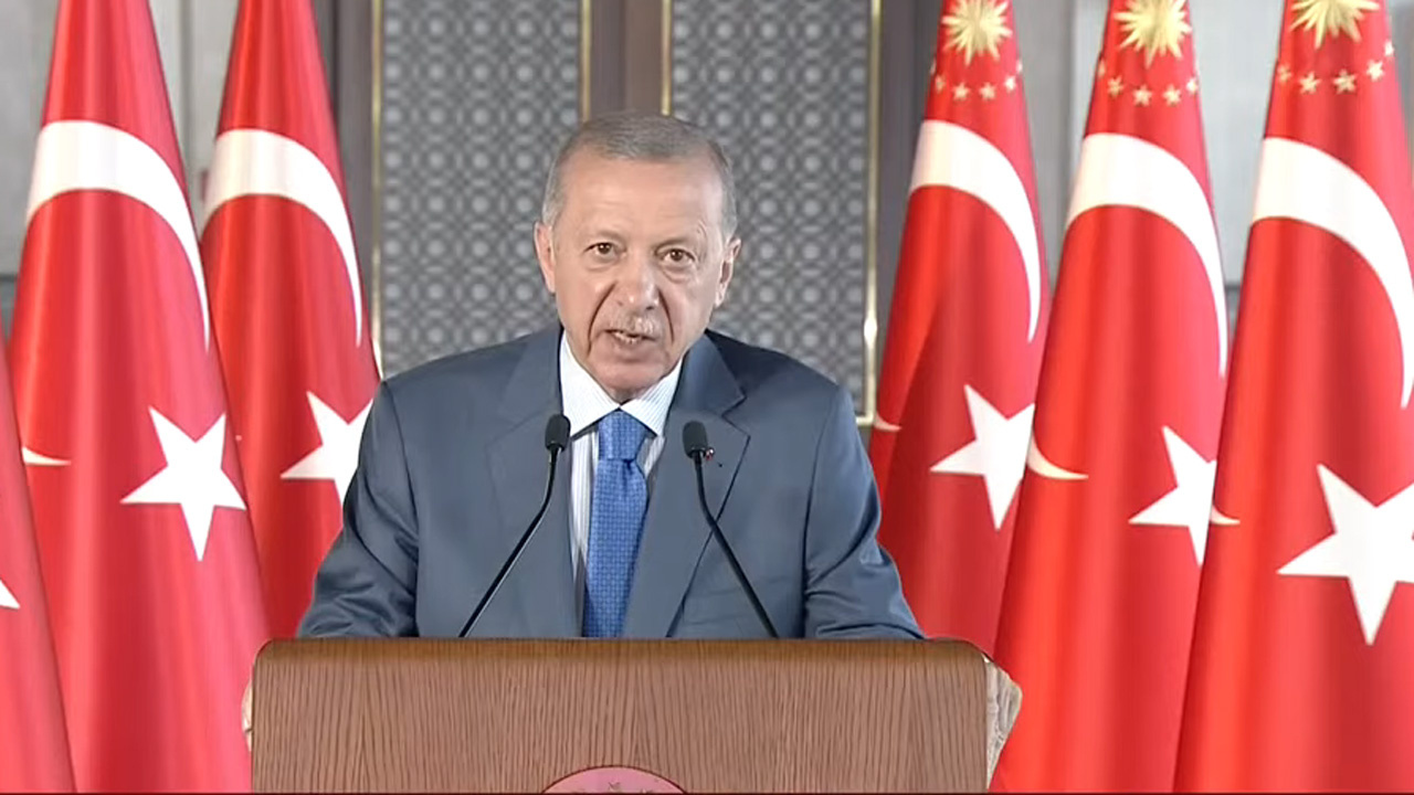 Cumhurbaşkanı Erdoğan'dan CHP'nin kentsel dönüşüm eleştirilerine yanıt: İş bilmezlik değil, halk düşmanlığı