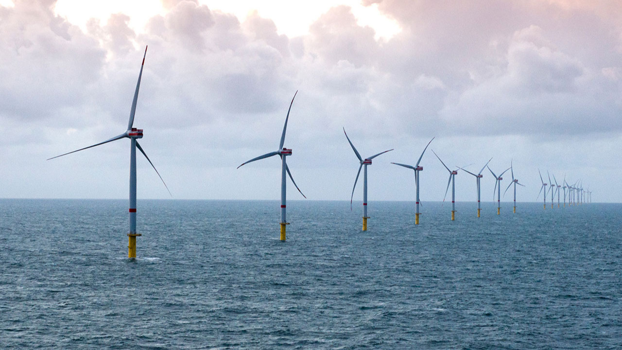 Polonya 4,73 milyar avroluk açık deniz rüzgar santrali inşa edecek
