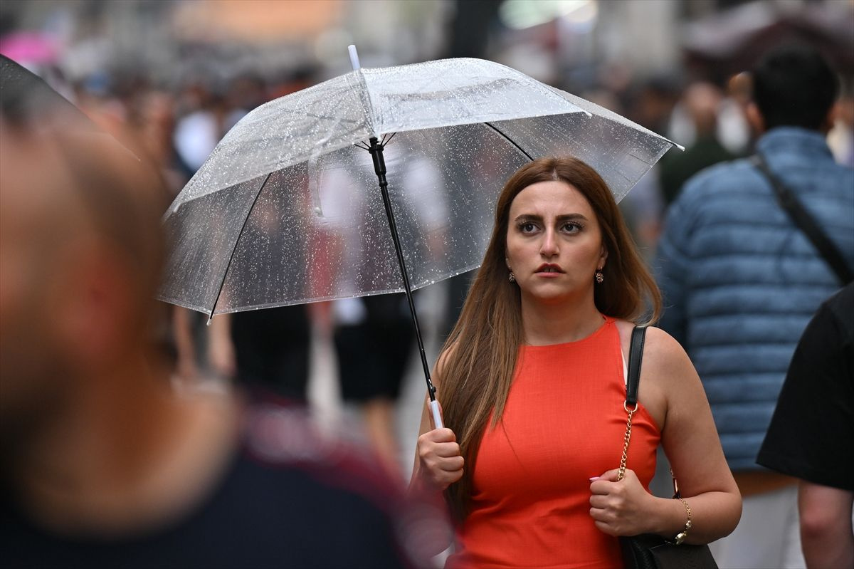 Meteoroloji'den flaş uyarı: Marmara'da kuvvetli fırtına bekleniyor! Şehirlerde hava durumu: İstanbul, Ankara, İzmir