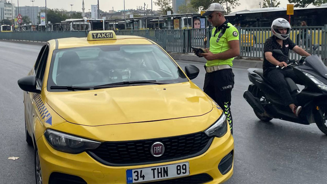 İstanbul'da yolcu seçip mesafe soran taksicilere para cezası!