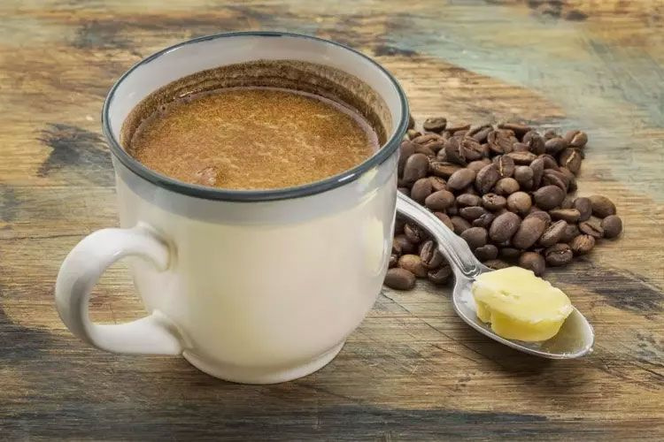 Canan Karatay önerdiğinde dalga geçilmişti! Tereyağlı kahve lüks mekanlarda 300 TL’ye satılıyor! Faydaları neler?