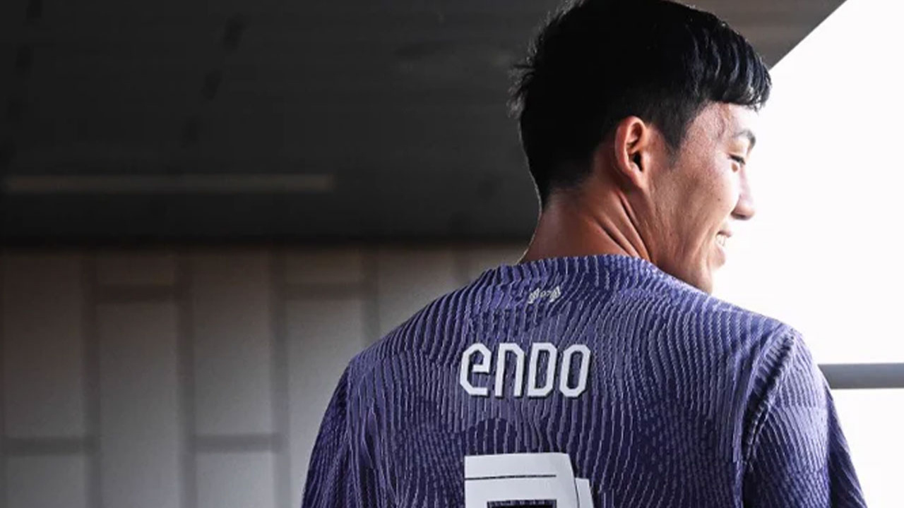 Liverpool, Stuttgart'tan Japon futbolcu Wataru Endo'yu transfer etti