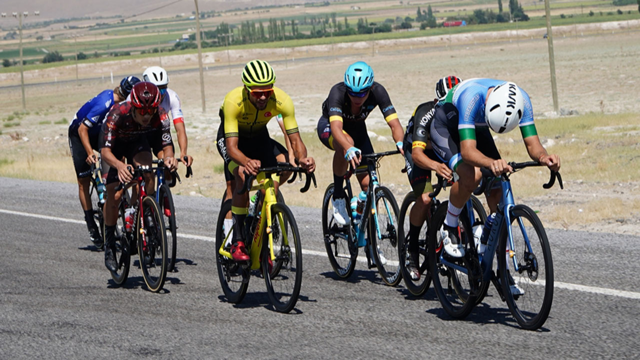Erciyes Uluslararası Yol ve Dağ Bisikleti Yarışları, Kayseri'de sürüyor!