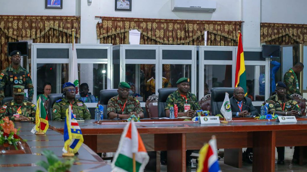 ECOWAS, Nijer’in darbeci lideri General Tchiani ile bir araya geldi