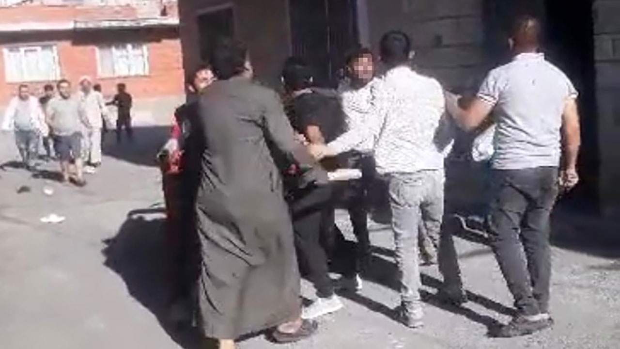 Nevşehir'de aileler taşlarla ve sopalarla birbirine saldırdı!