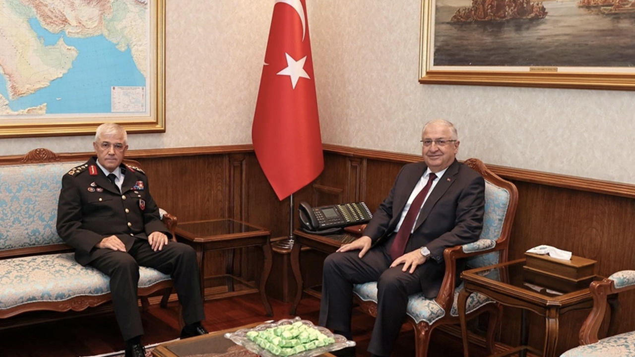 Yaşar Güler, Orgeneral Arif Çetin'i makamında kabul etti
