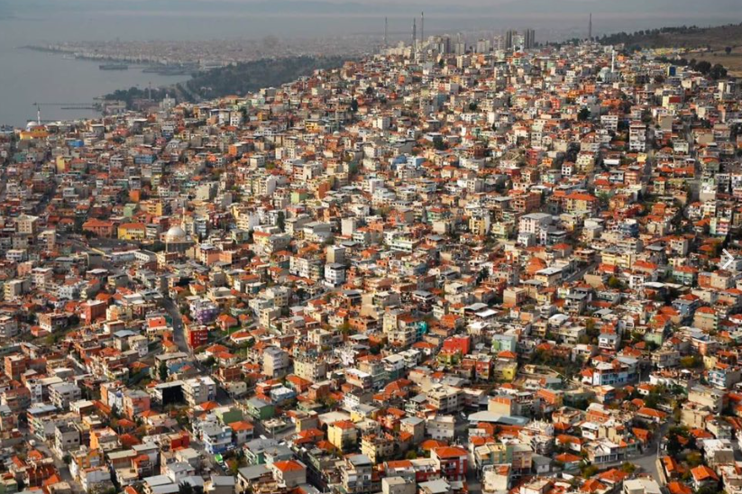 Japon deprem uzmanı tek tek saydı! İstanbul'da bu ilçeleri acil boşaltın!