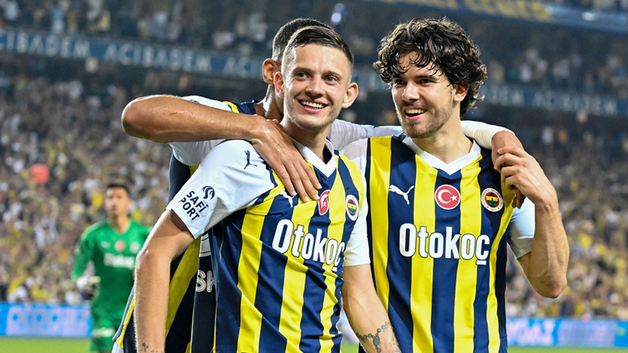 Fenerbahçe taraftarının yeni gözdesi Sebastian Szymanski'yi 2 Avrupa takımı listesine aldı
