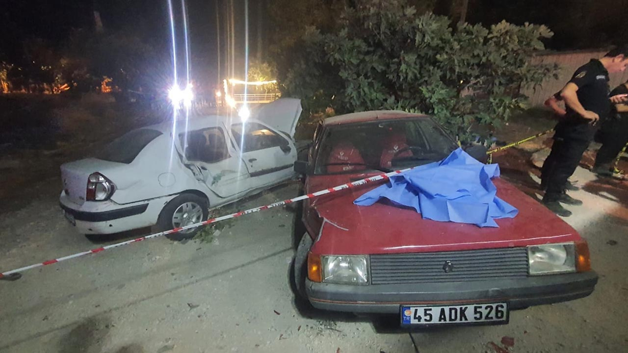 Manisa'da trafik kazası: 3 kişi hayatını kaybetti