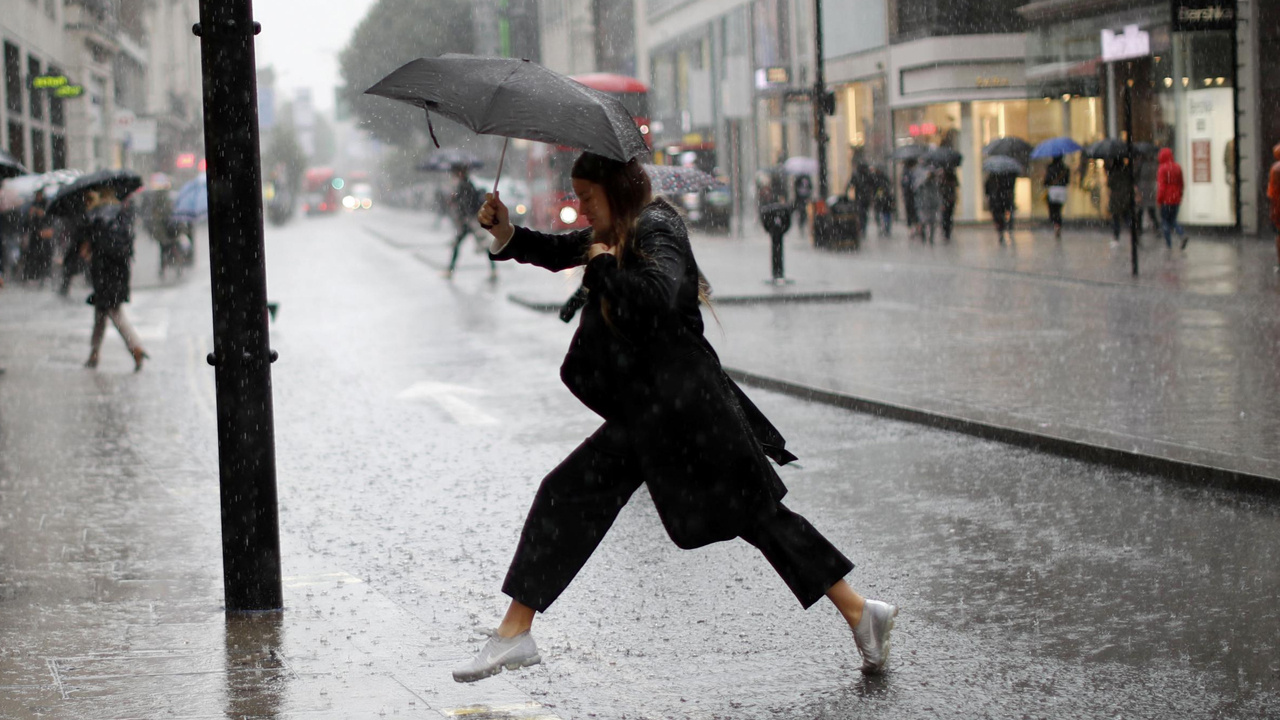 Beklenen yağışlar nihayet geliyor günü belli! İstanbul ve Ankara da listeye dahil Meteoroloji il il uyardı